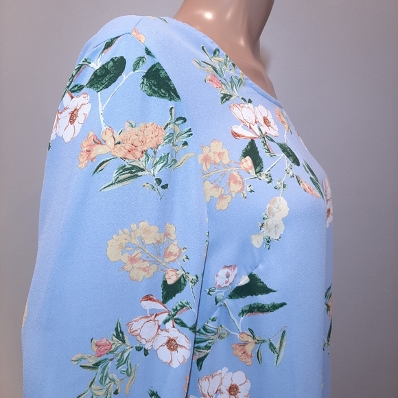 ROSE & THYME Floral Flare Tie Cuff Long Sleeve Blouse Keyhole Scoop Neck - Picture 8 of 12